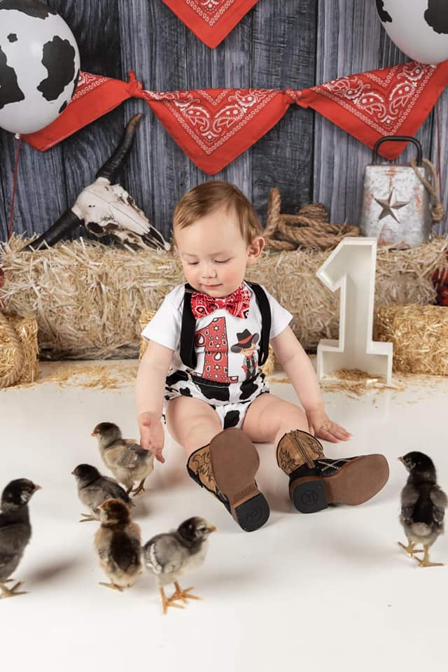 Kate Autumn Cowboy Red Decorations Backdrop - Image 4