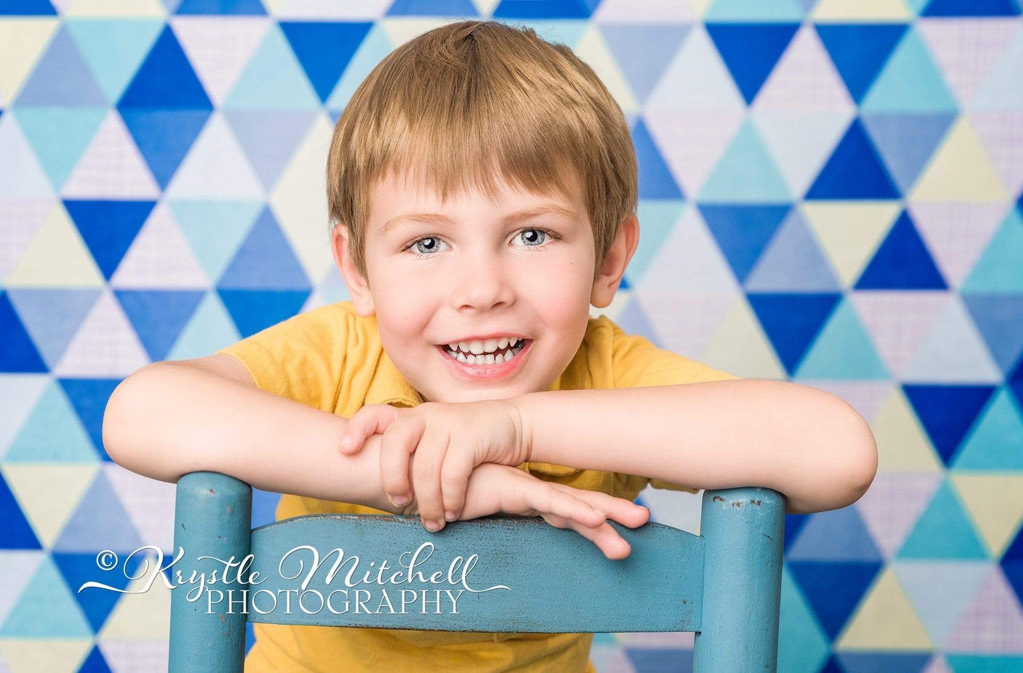 Kate Blue Triangle Seamless Pattern Backdrop Designed By Krystle Mitchell Photography