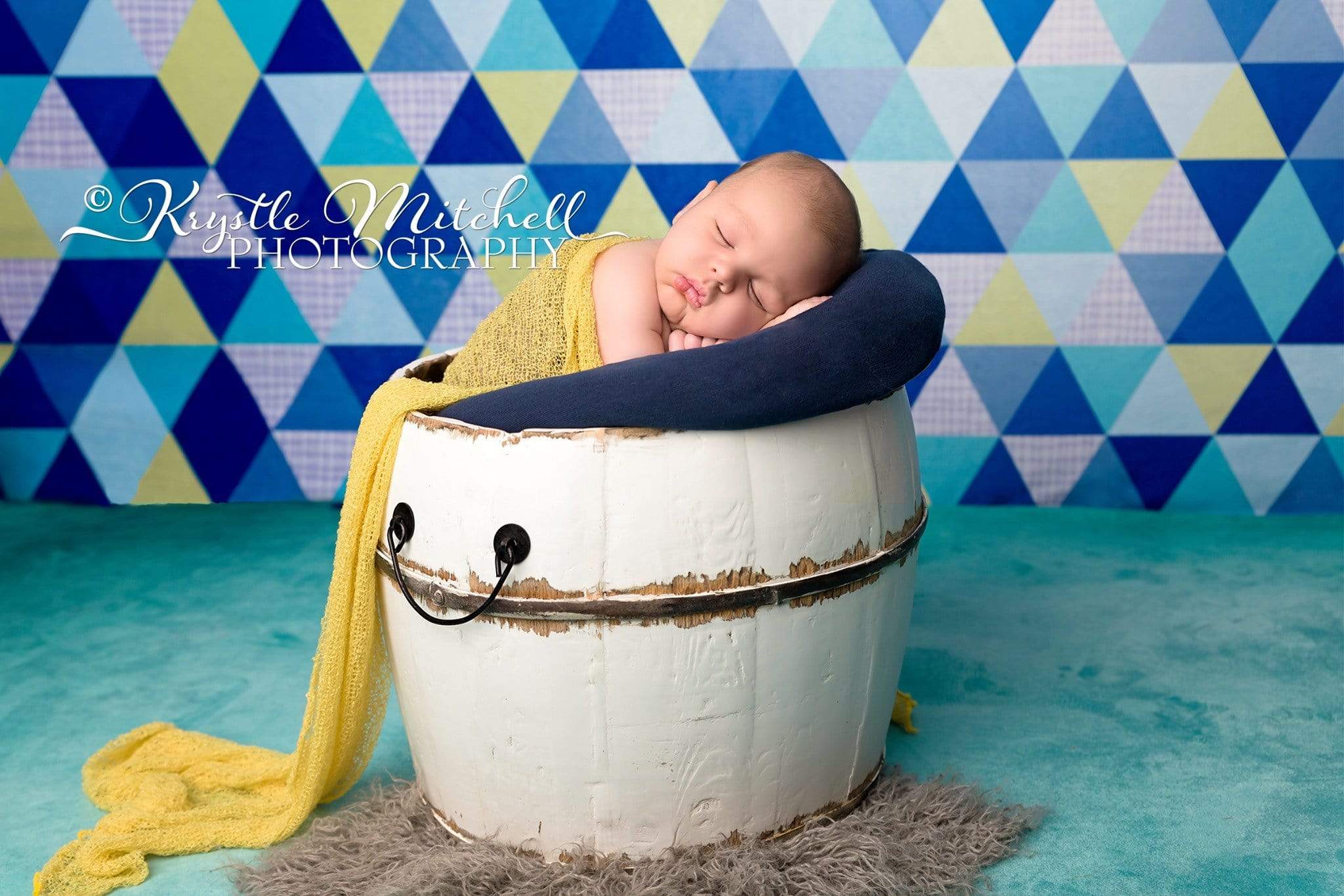 Kate Blue Triangle Seamless Pattern Backdrop Designed By Krystle Mitchell Photography - Image 3