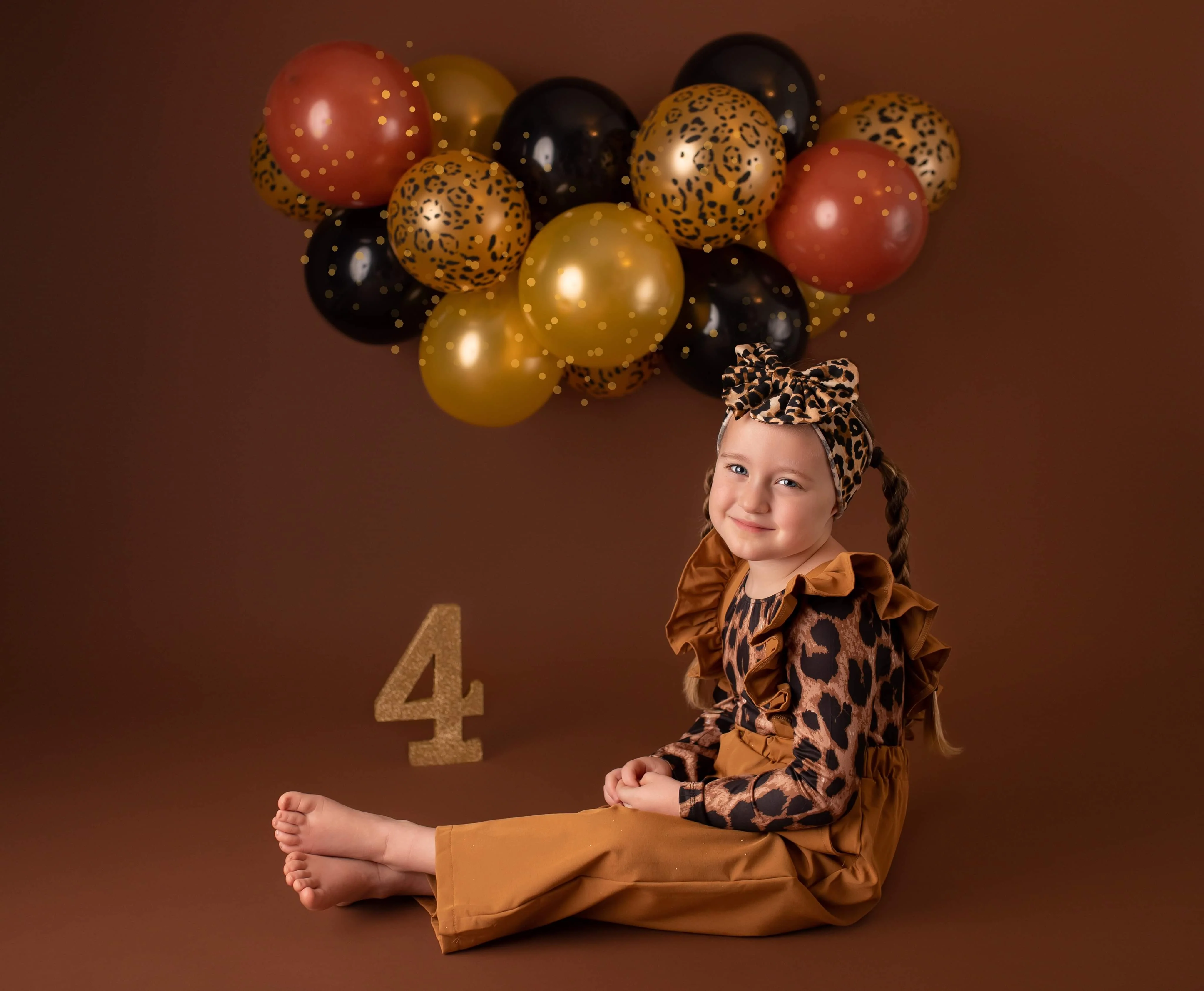 Kate Cake Smash Brithday Balloons Backdrop Designed By Leila Hale