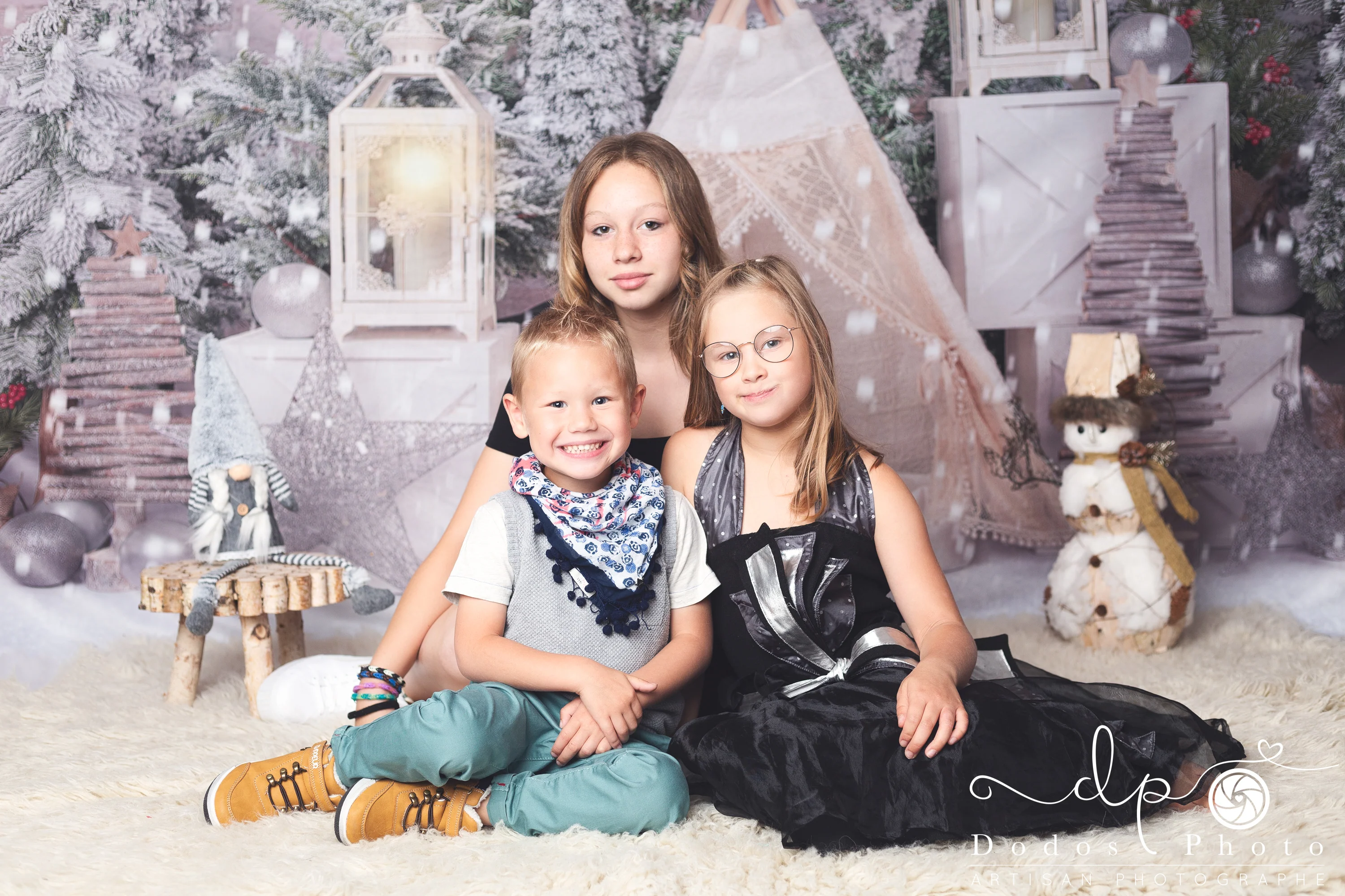 Kate Christmas Trees Tent Backdrop Designed by Emetselch - Image 6