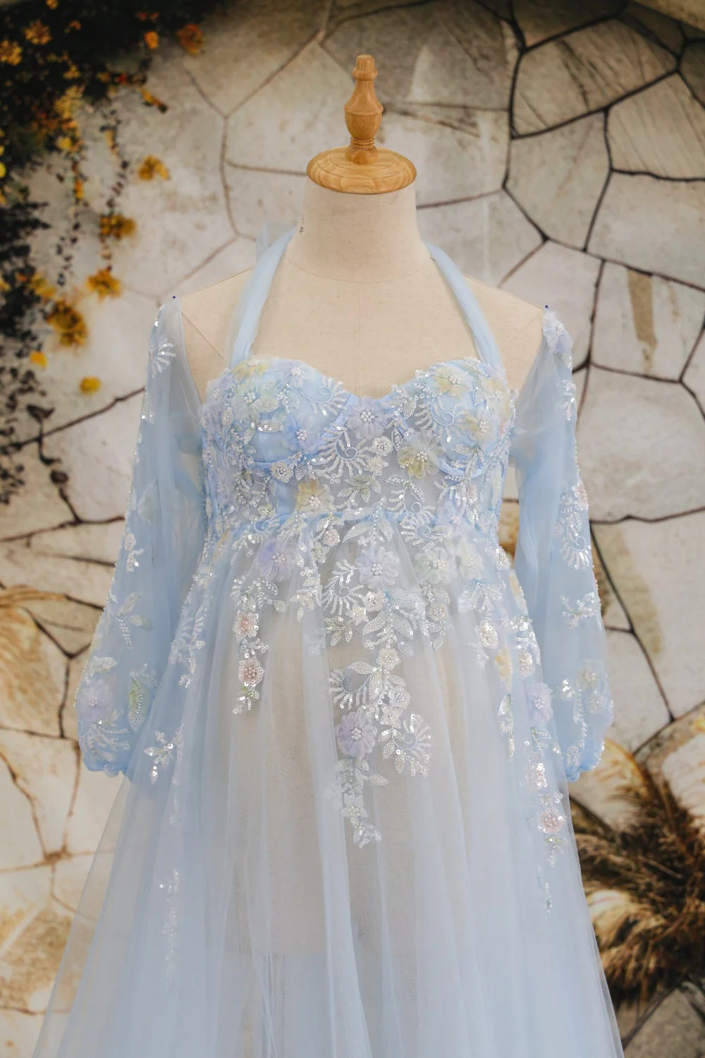 Kate Mesh Hanging Neck Mid Sleeve Trailing Maternity Photoshoot Dress - Image 8