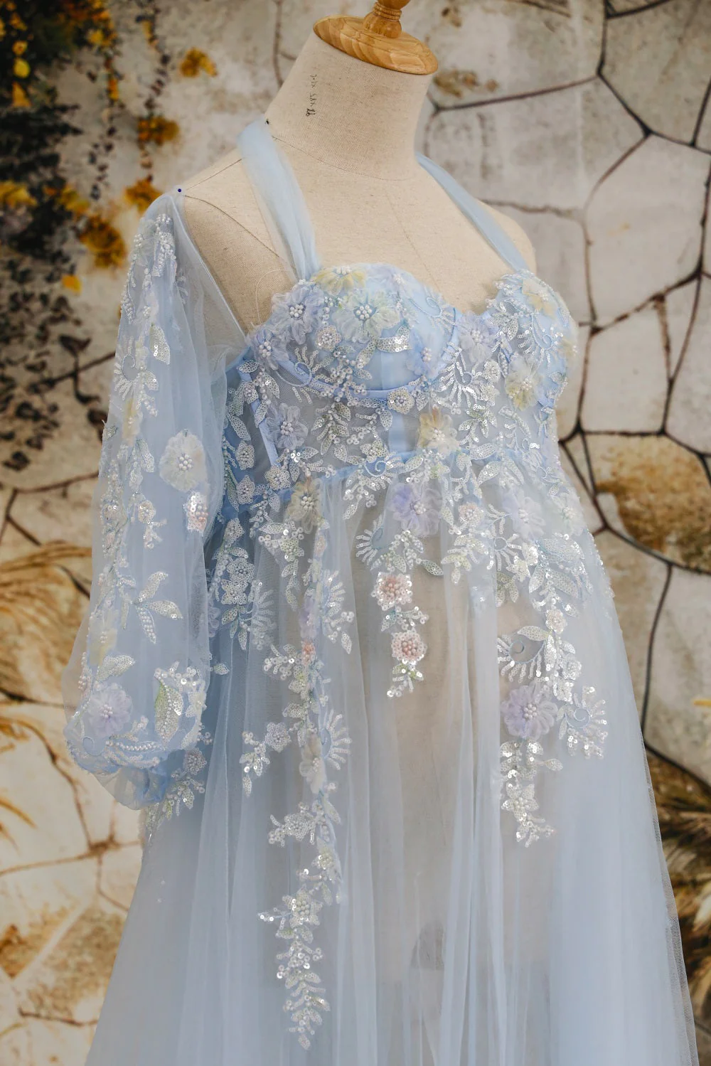 Kate Mesh Hanging Neck Mid Sleeve Trailing Maternity Photoshoot Dress - Image 9