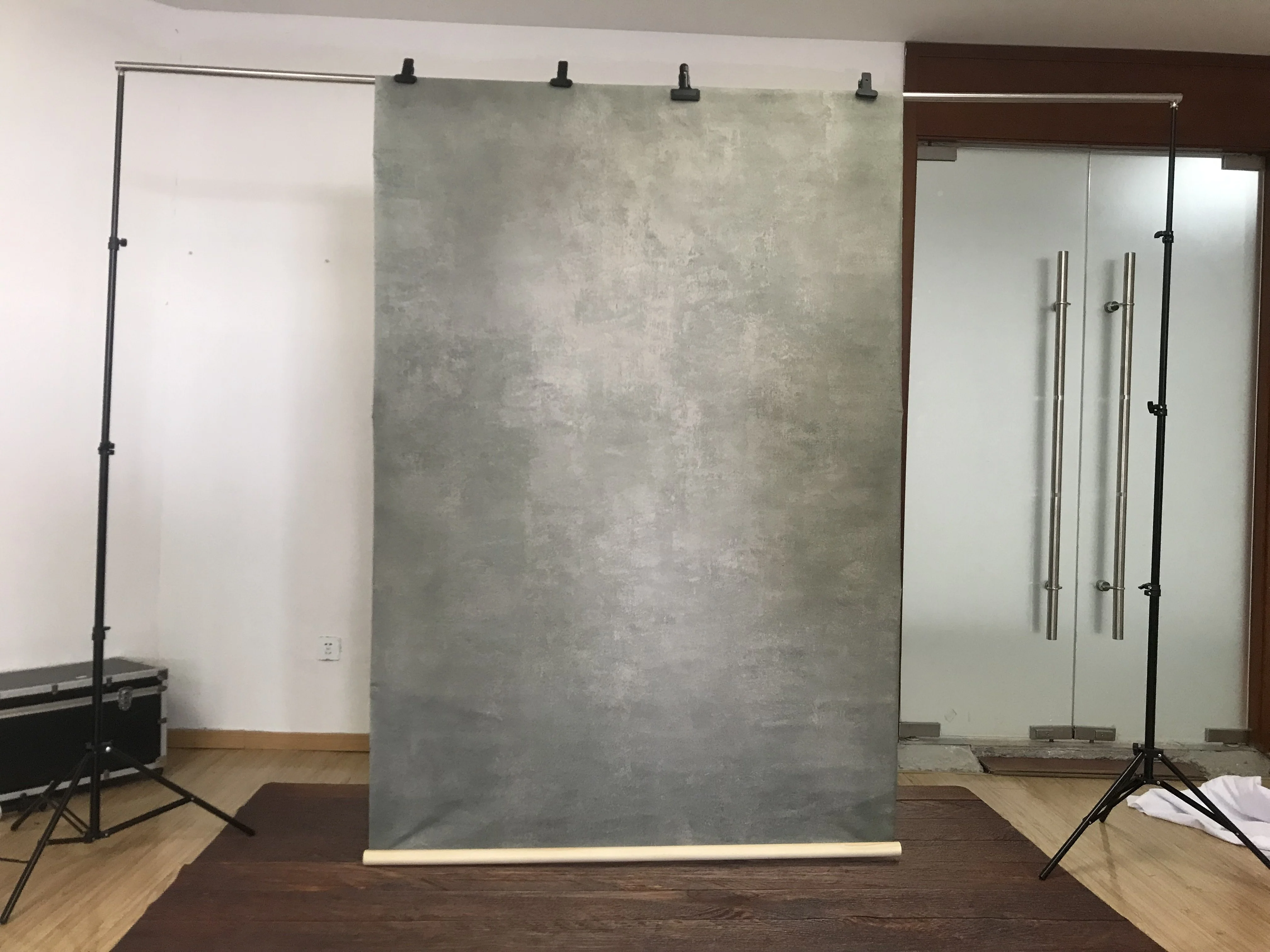 Kate Abstract Texture Cold Green and Light Grey Hand Painted Backdrops - Image 3