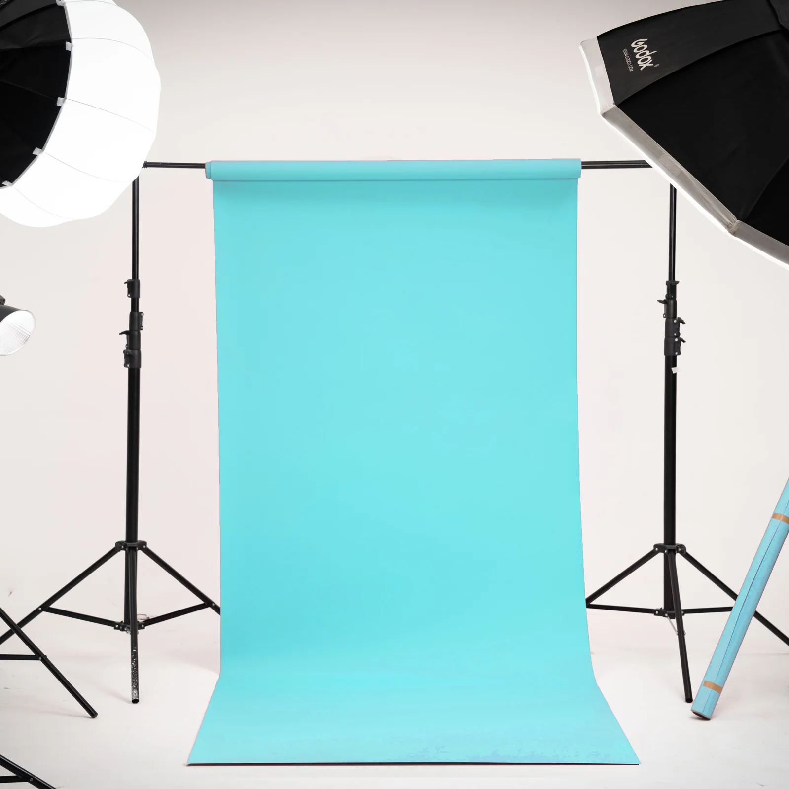 Kate Alpine Blue Seamless Paper Backdrop for Photography - Image 2