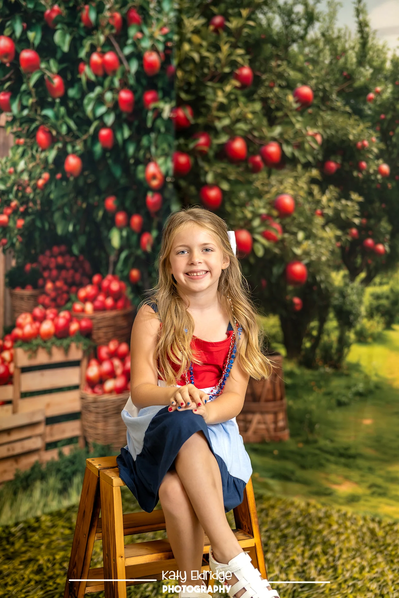 Kate Autumn Apple Orchard Barn Room Set - Image 4