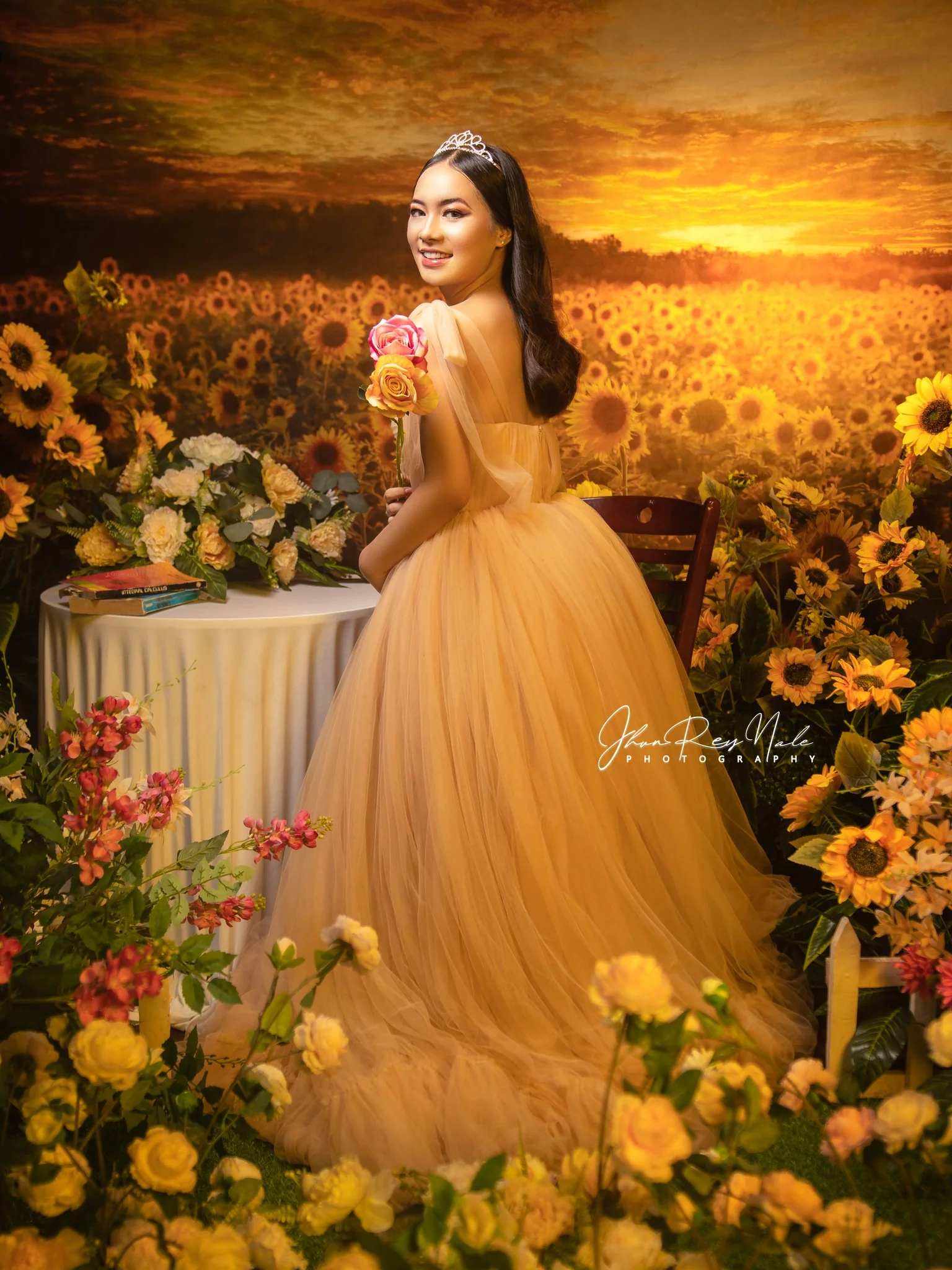 Kate Autumn/Summer Sunflower Field Sunset Backdrop by Chain Photography - Image 4