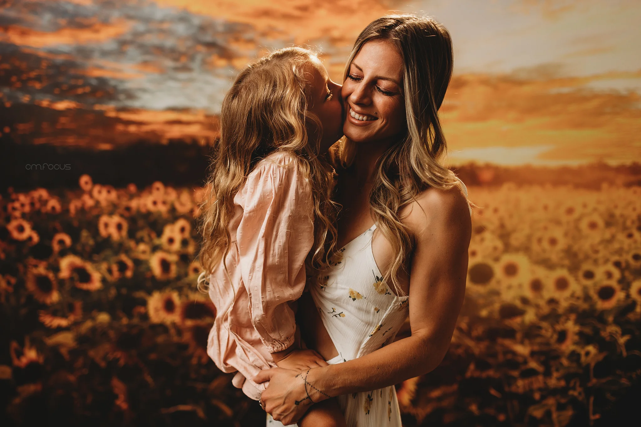 Kate Autumn/Summer Sunflower Field Sunset Backdrop by Chain Photography - Image 5