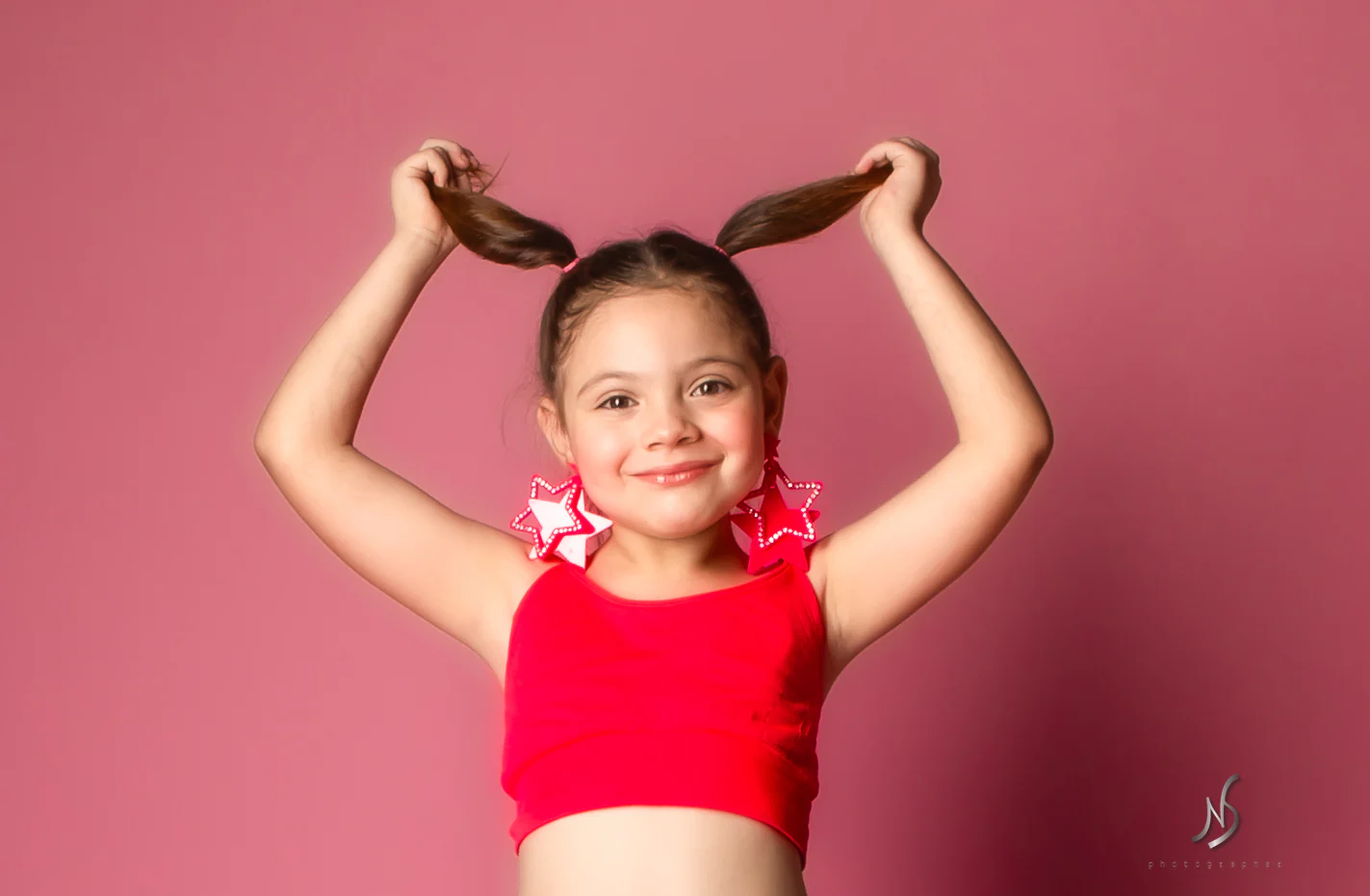 Kate Baby Pink Seamless Paper Backdrop for Photography - Image 5
