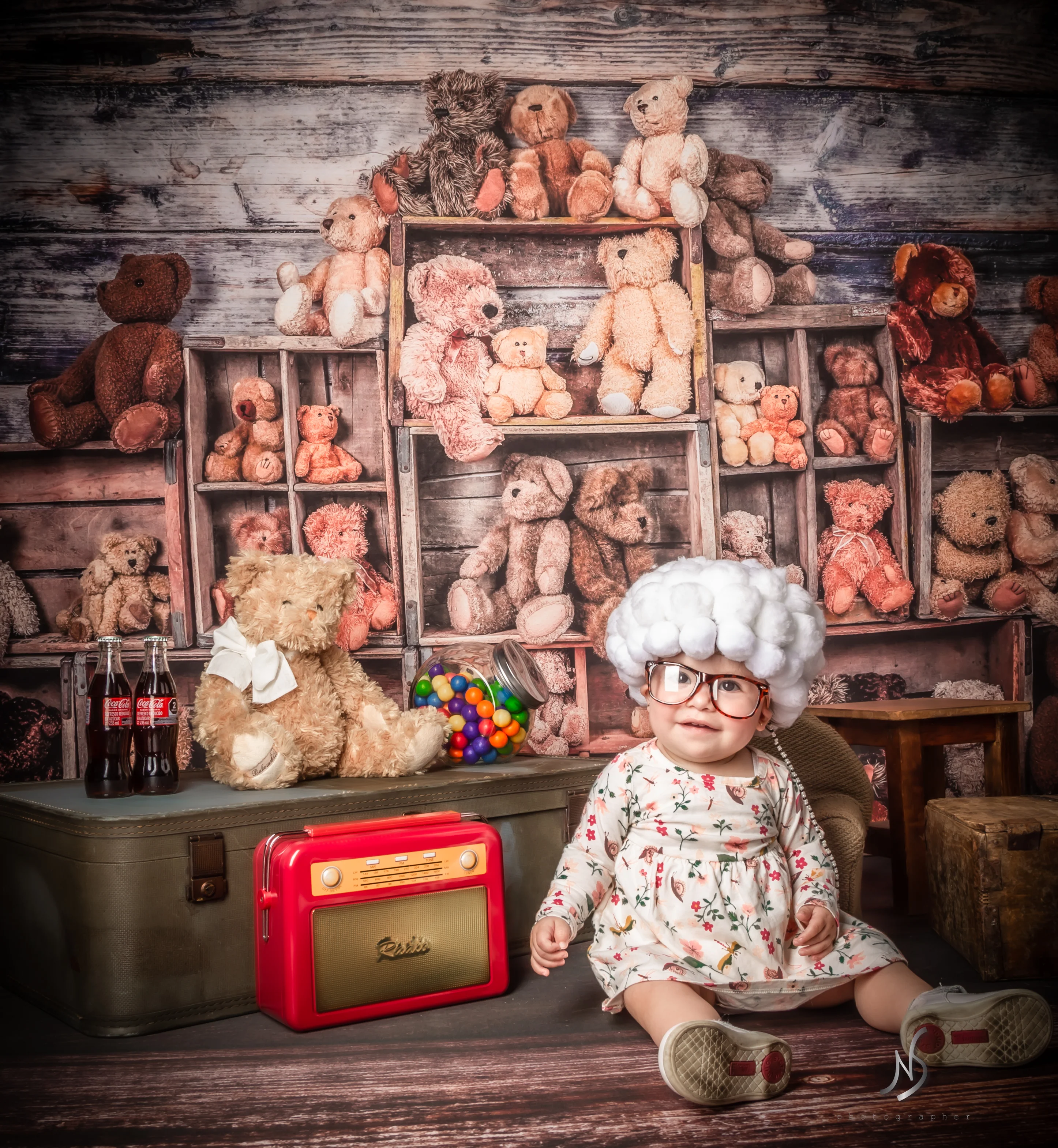 Kate Bear Crates Cake Smash Children Backdrop designed by Arica Kirby - Image 5