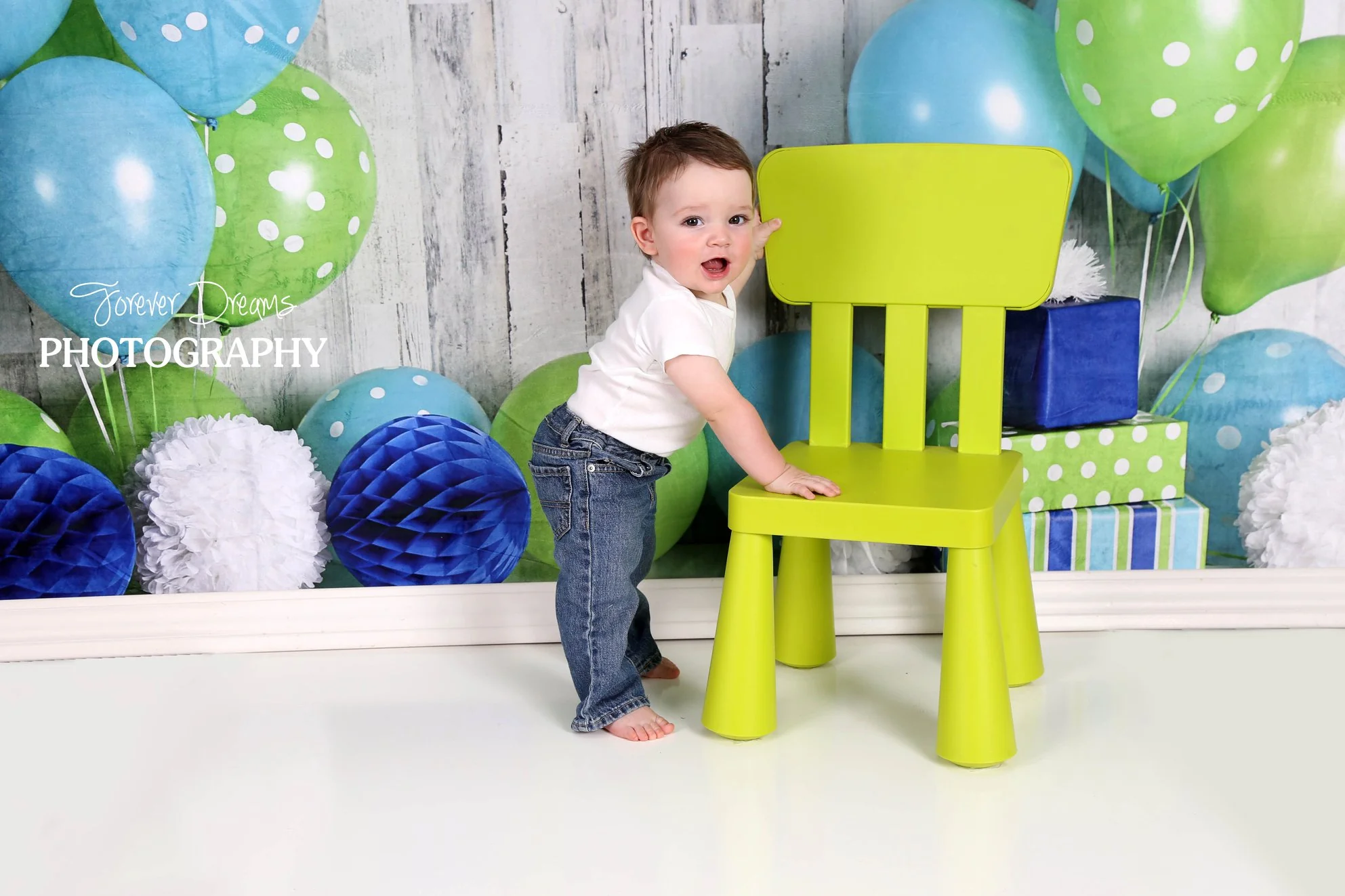Kate Blue and Lime Green Birthday Children Backdrop Designed by Mandy Ringe Photography - Image 3