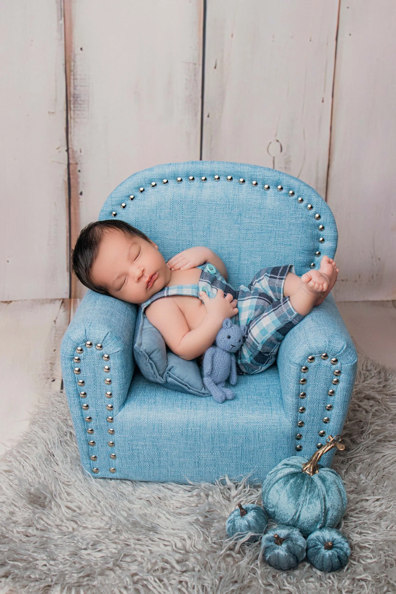 Kate Blue Fabric Mini Sofa with Rivet Newborn Props for Photography - Image 7