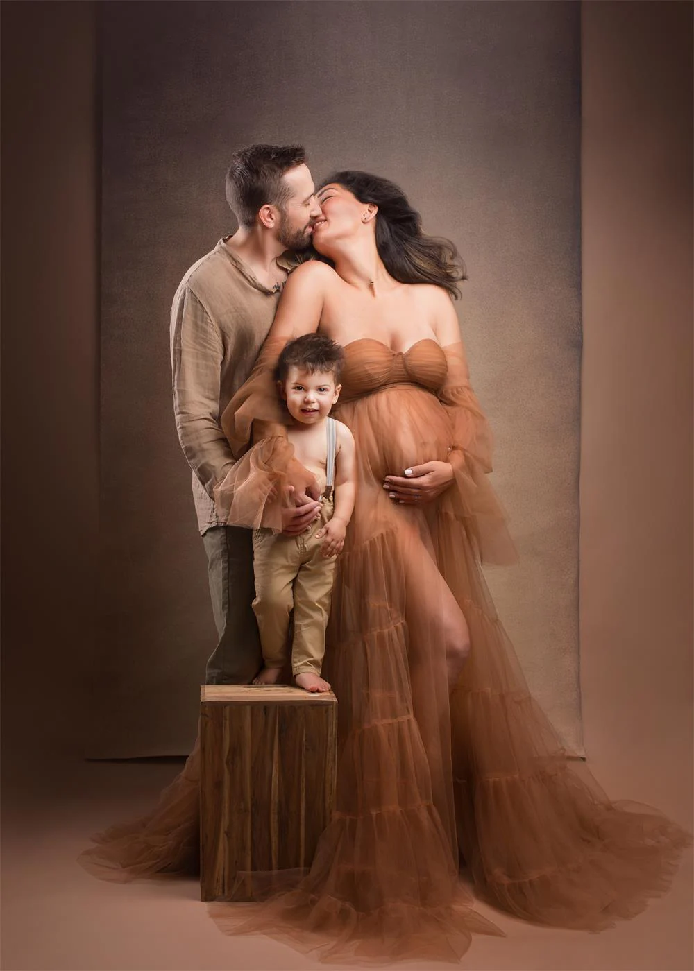 Kate Sexy Tulle Maternity Photoshoot Dress - Image 11