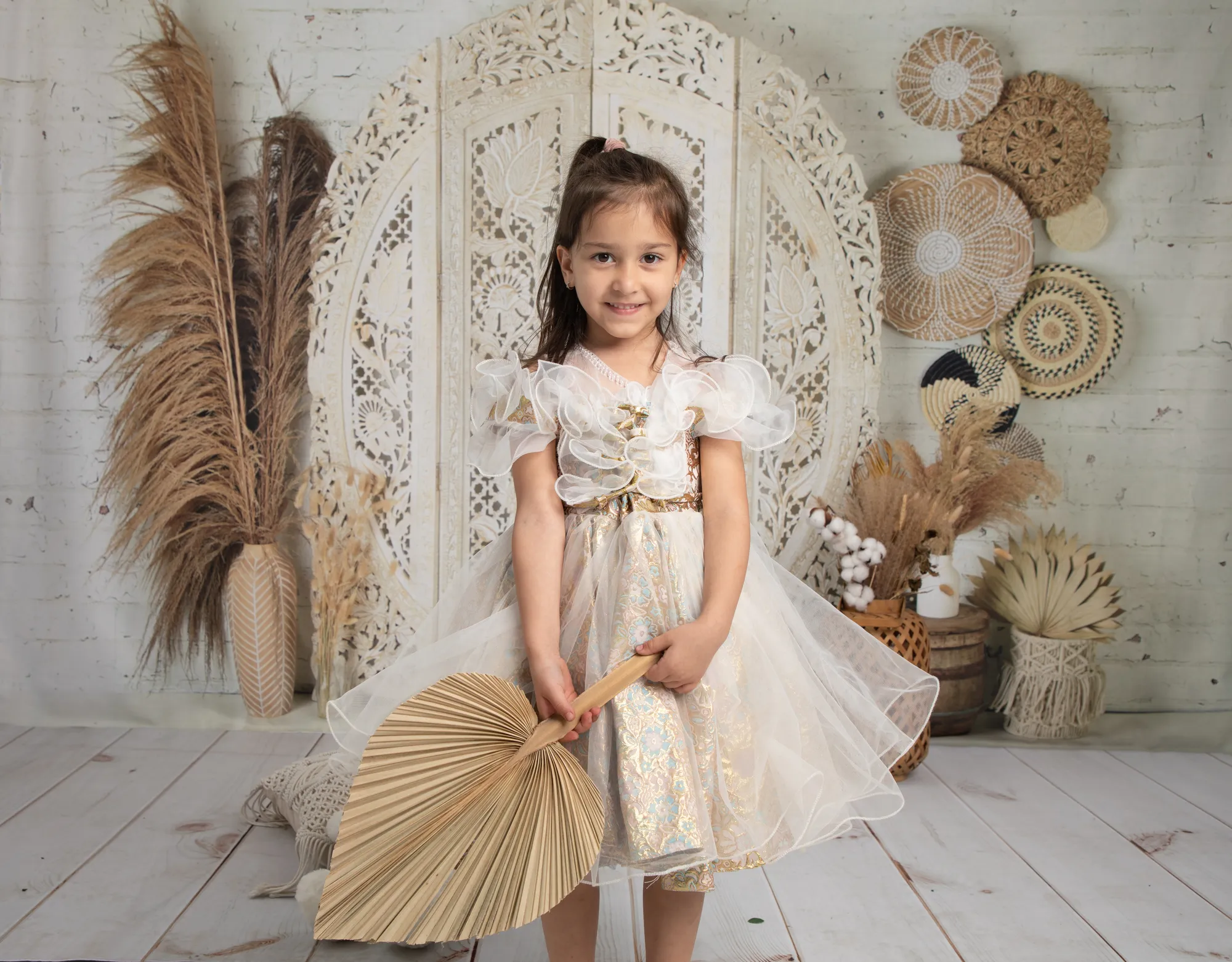 Kate Boho Screen with Pampas Grass Fleece Backdrop Designed by Mandy Ringe Photography - Image 4