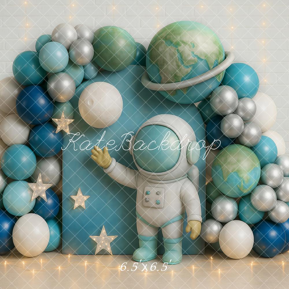 Kate Cake Smash Space Astronaut Balloon Backdrop Designed by Ashley Paul - Image 2