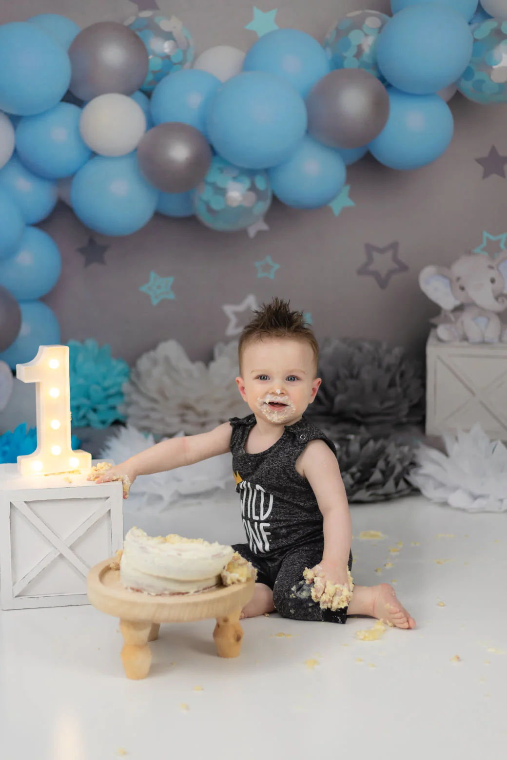 Kate Children Grey Wall Elephant Blue Balloon Backdrop Designed by Melissa King - Image 4