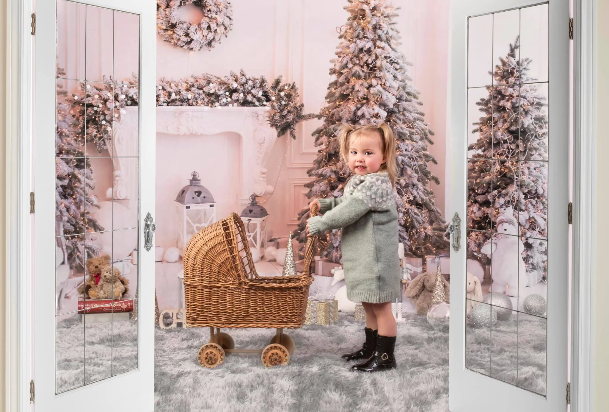 Kate Christmas Trees Bear White Backdrop for Photography - Image 4