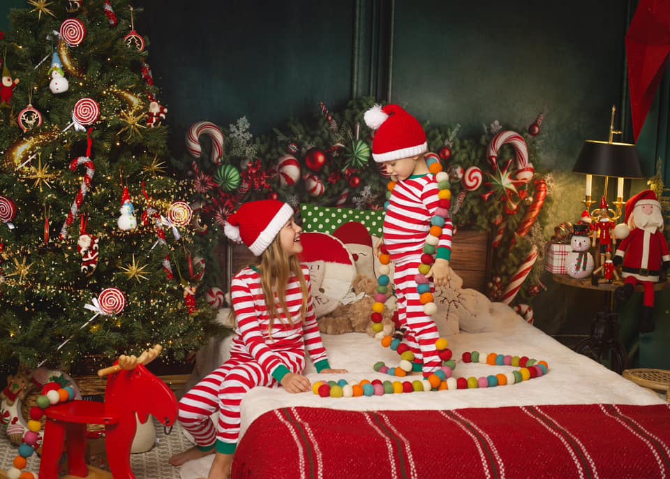 Kate Christmas Headboard Candy Cane Backdrop Designed by Mandy Ringe Photography - Image 4