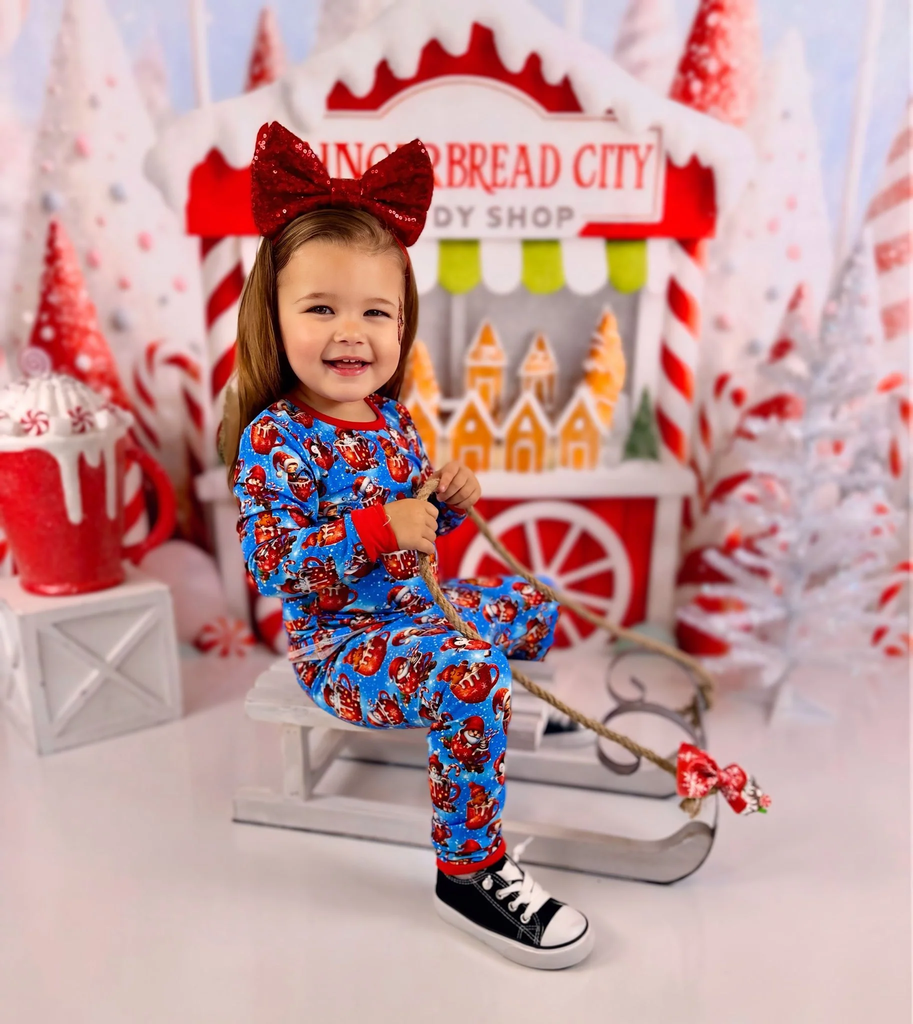 Kate Christmas Candy Cane Stand Gingerbread Backdrop Designed by Patty Robert - Image 3