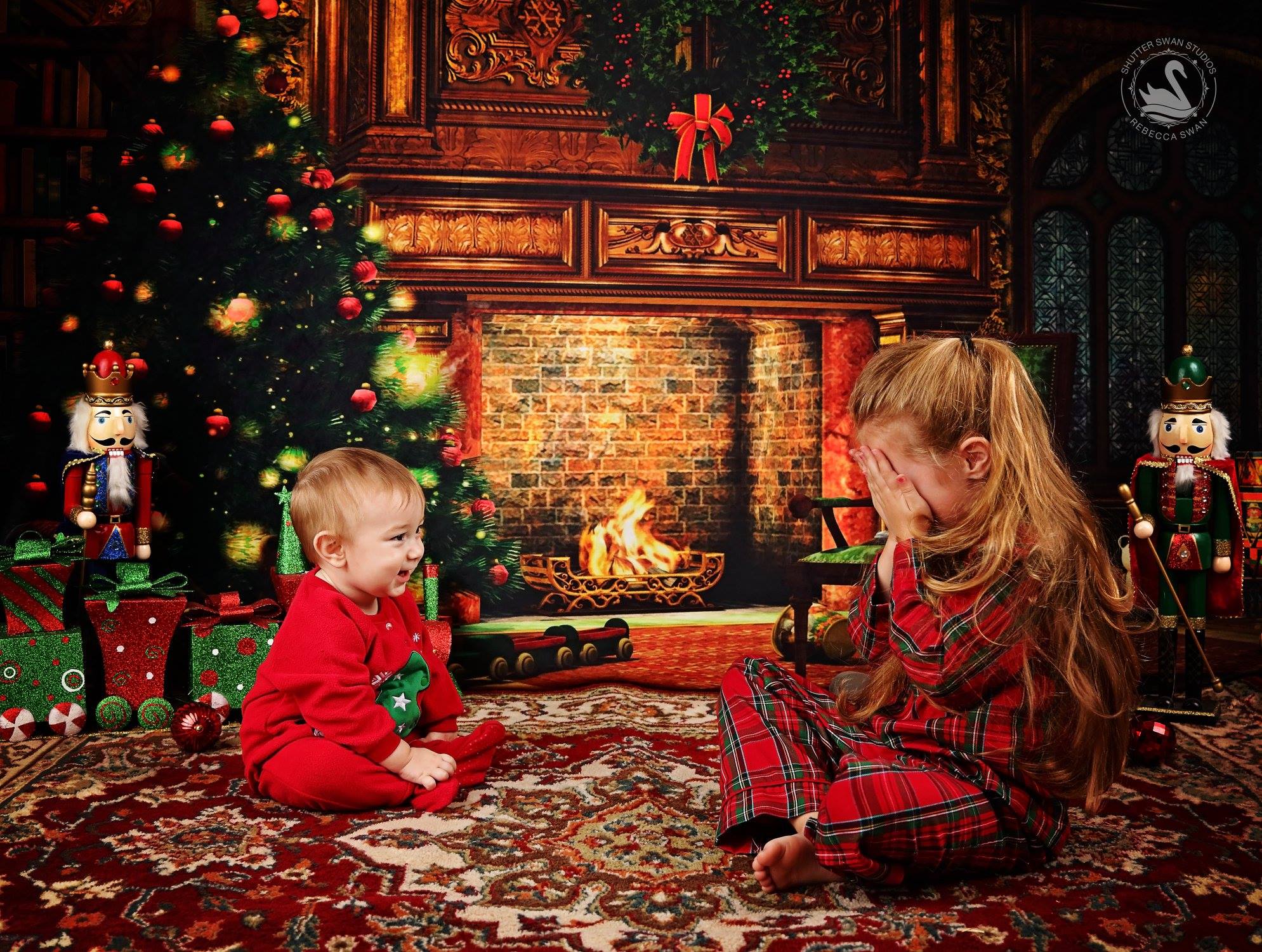 Kate Christmas Fireplace Backdrop for Photography - Image 7