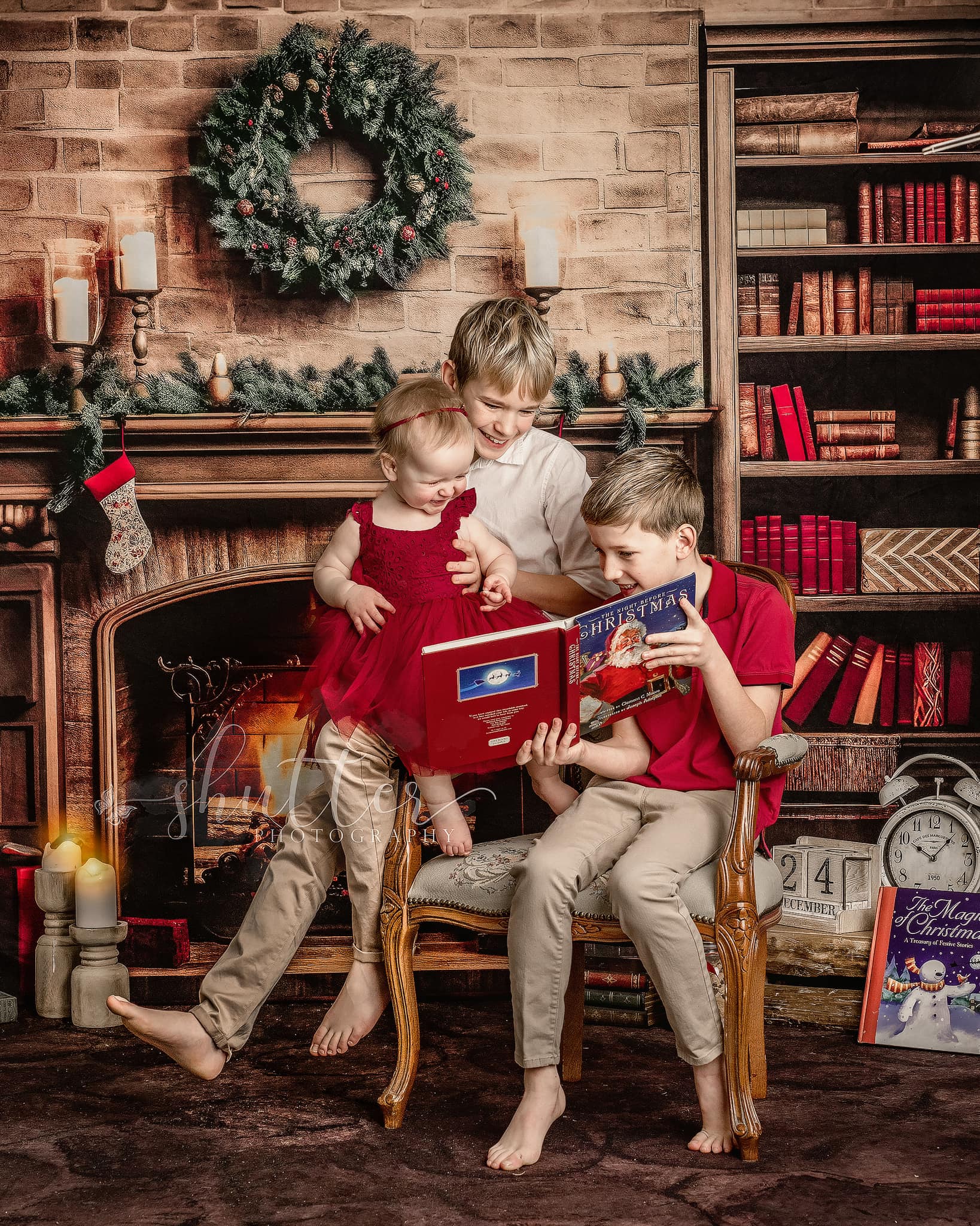 Kate Christmas Fireplace Flame Bookstore Backdrop for Photography - Image 3