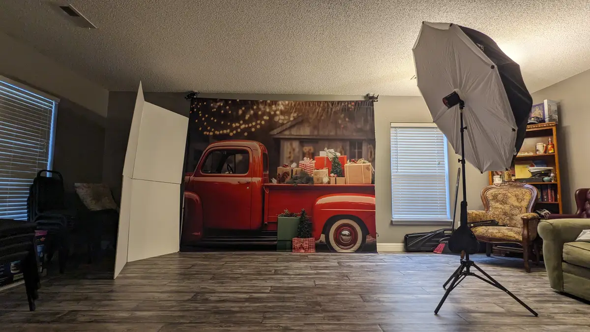 Kate Christmas Gift in Red Truck Fleece Backdrop for Photography - Image 9