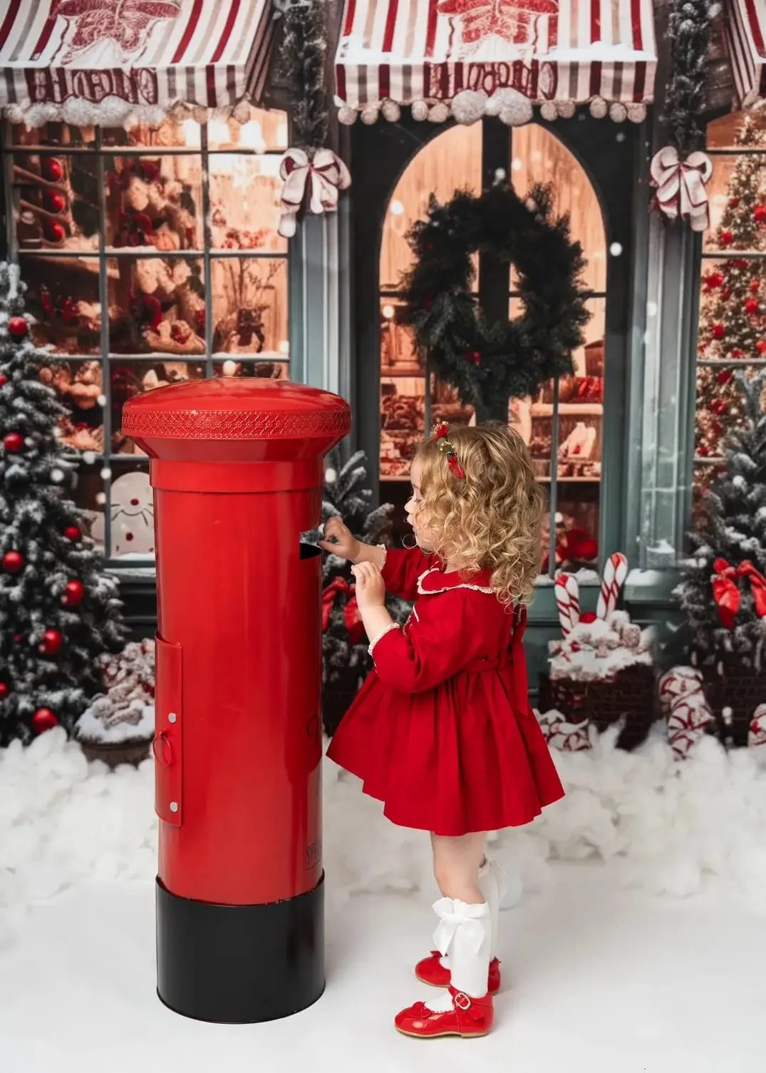 Kate Christmas Gift Store in Snow Fleece Backdrop for Photography - Image 3