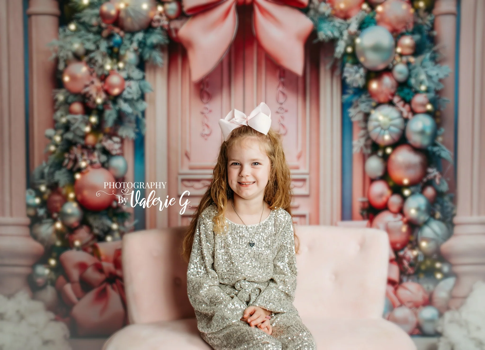 Kate Christmas Pink Door Arch Backdrop for Photography - Image 3