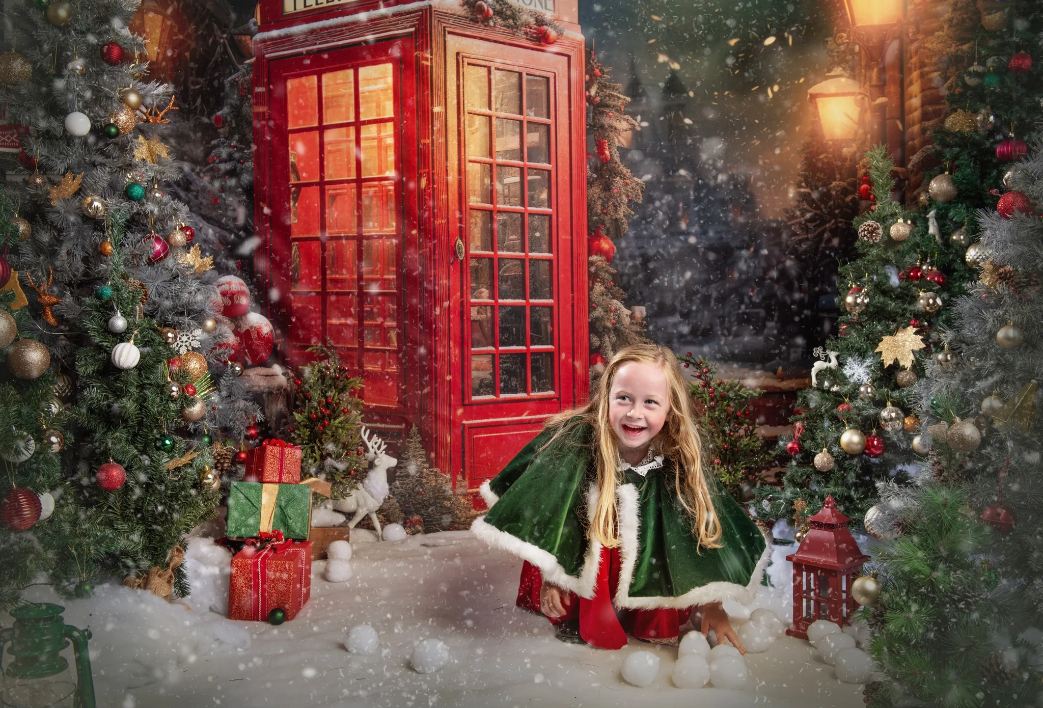 Kate Christmas Red Telephone Backdrop Designed by Emetselch - Image 3