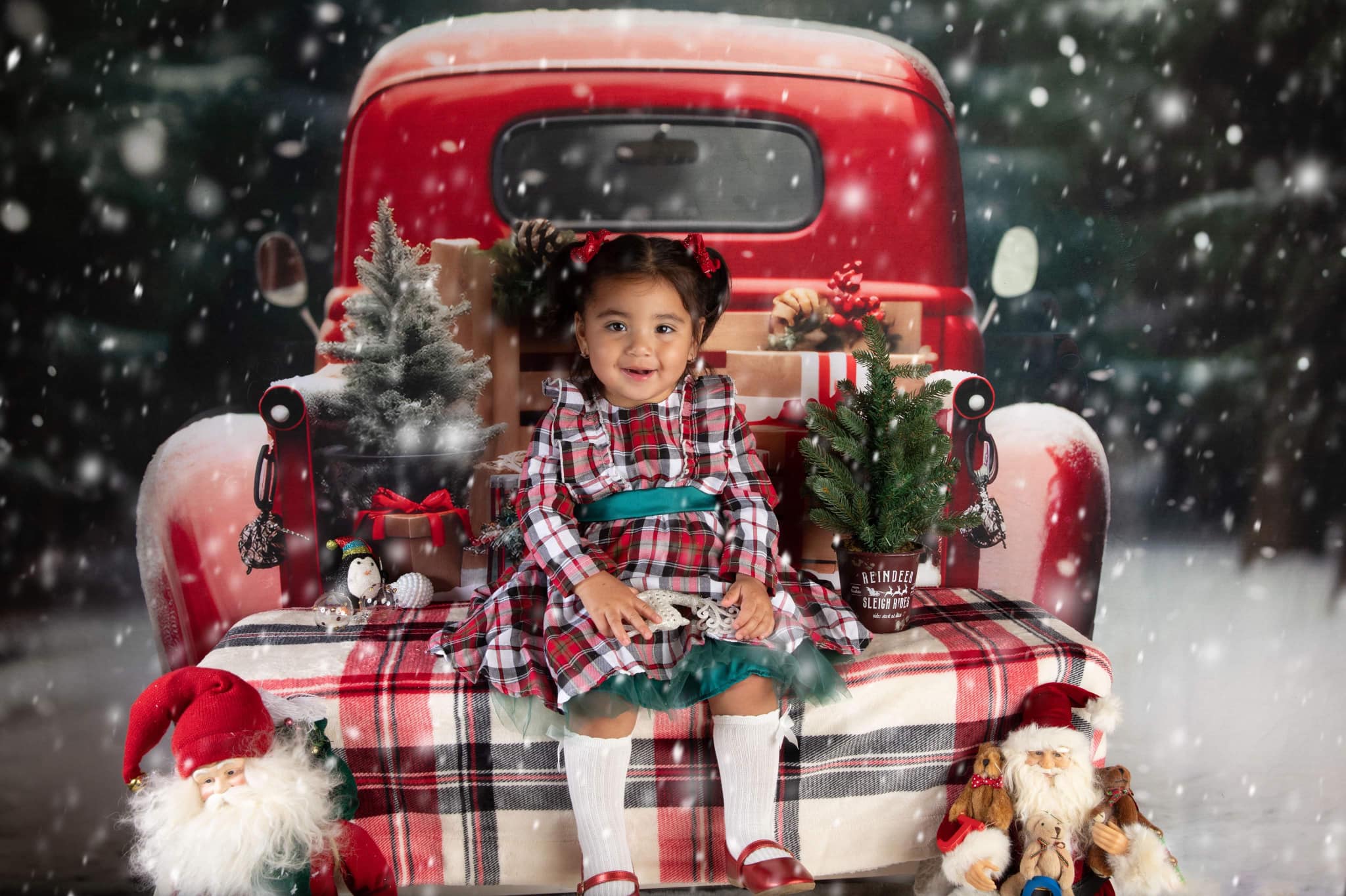 Kate Christmas Snowy Red Car Gifts Backdrop for Photography - Image 8
