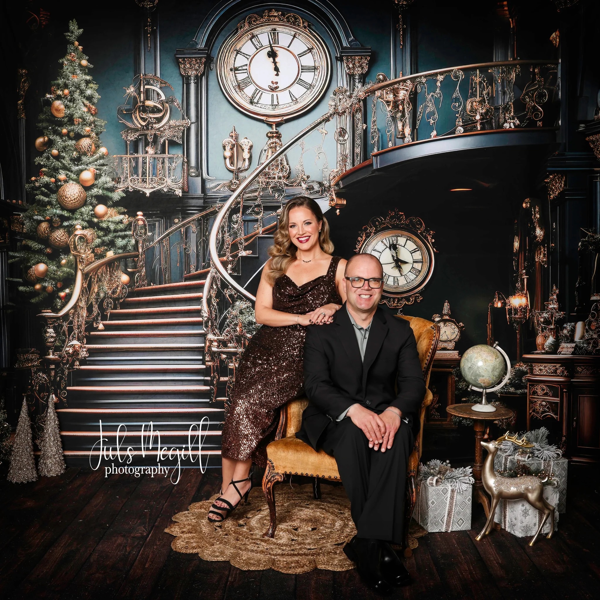 Kate Christmas Stair Clock Backdrop Designed by Chain Photography - Image 3