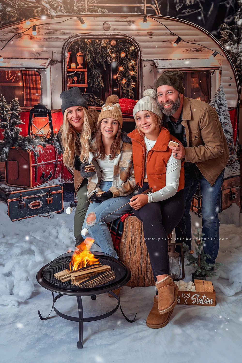 Kate Christmas Suitcase Camping Car Backdrop Designed by Emetselch - Image 3