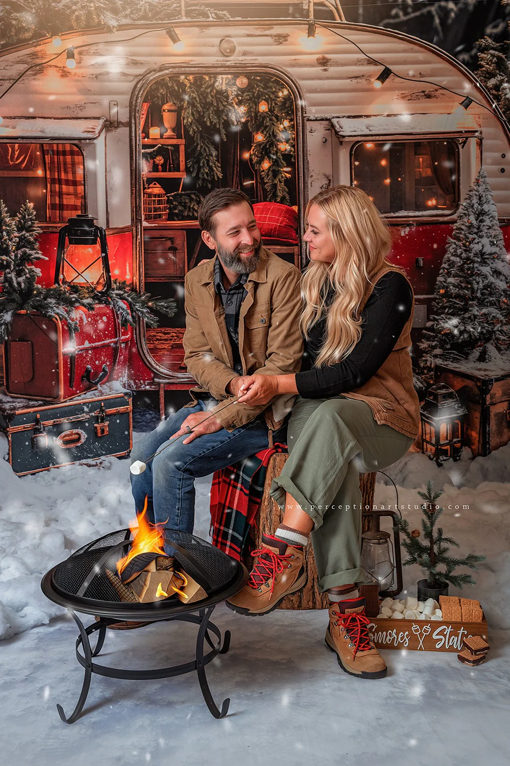 Kate Christmas Suitcase Camping Car Backdrop Designed by Emetselch - Image 5