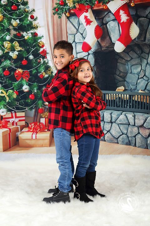 Kate Christmas Tree Backdrop Gift Stove Sock Props for Photography - Image 3