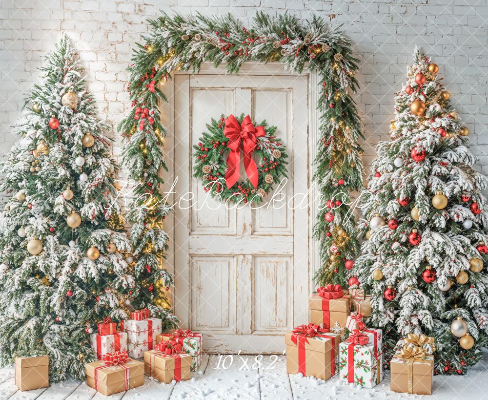 Kate Christmas Tree Door Gifts White Backdrop Designed by Emetselch - Image 9