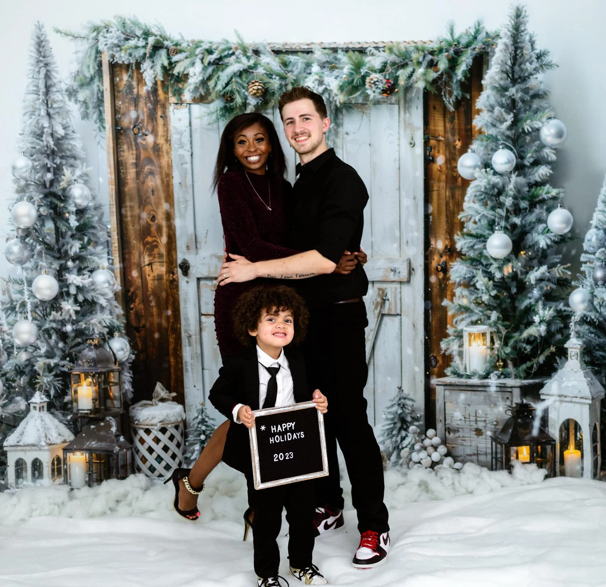 Kate Christmas Tree White Barn Door Backdrop Designed by Emetselch - Image 3