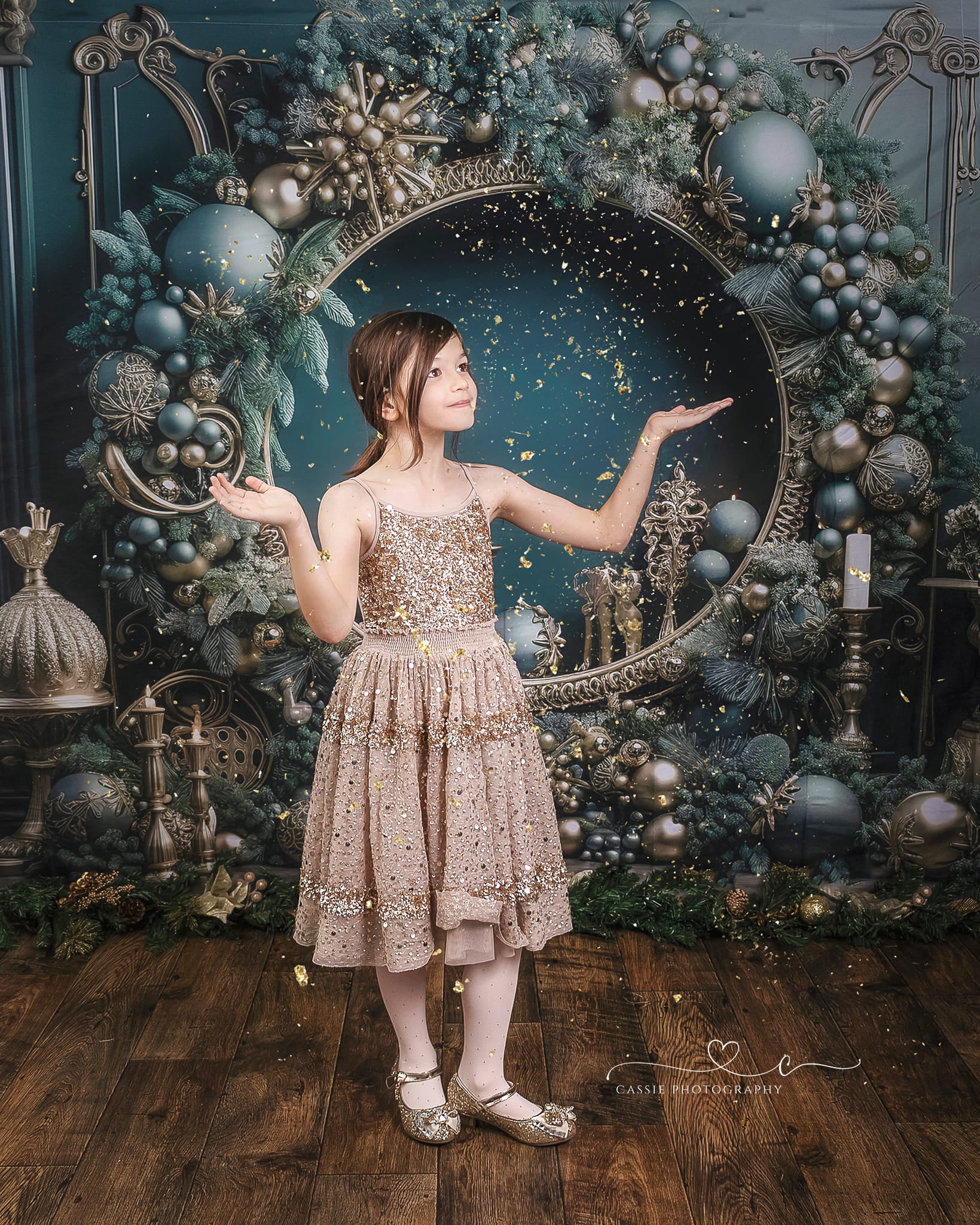 Kate Christmas Vintage Green Wall Wreath Backdrop Designed by Emetselch - Image 8