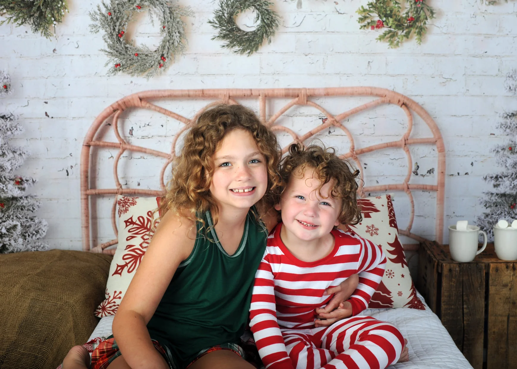 Kate Christmas Headboard Wreath Backdrop Designed by Mandy Ringe Photography - Image 4