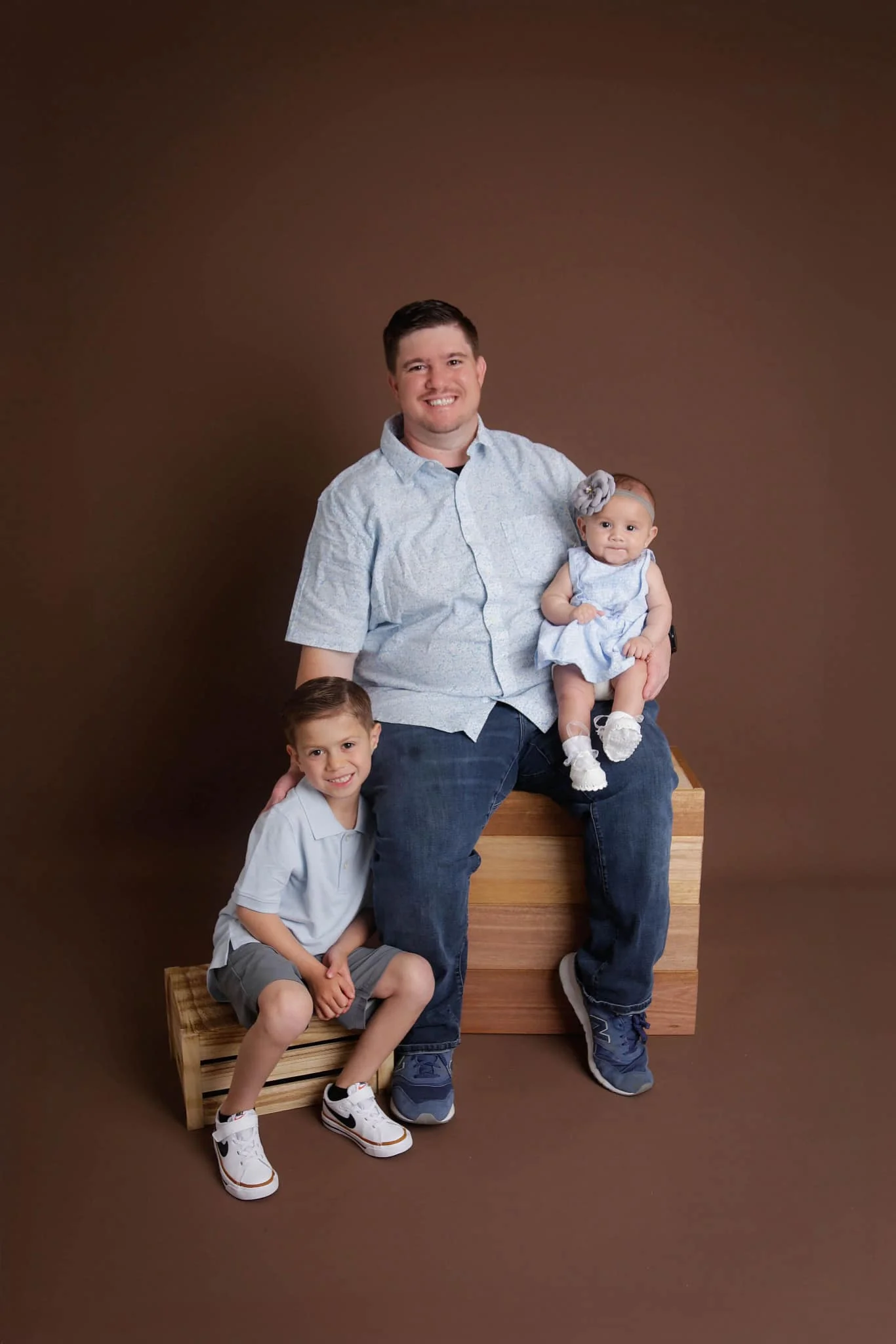 Kate Cocoa Brown Seamless Paper Backdrop for Photography - Image 11