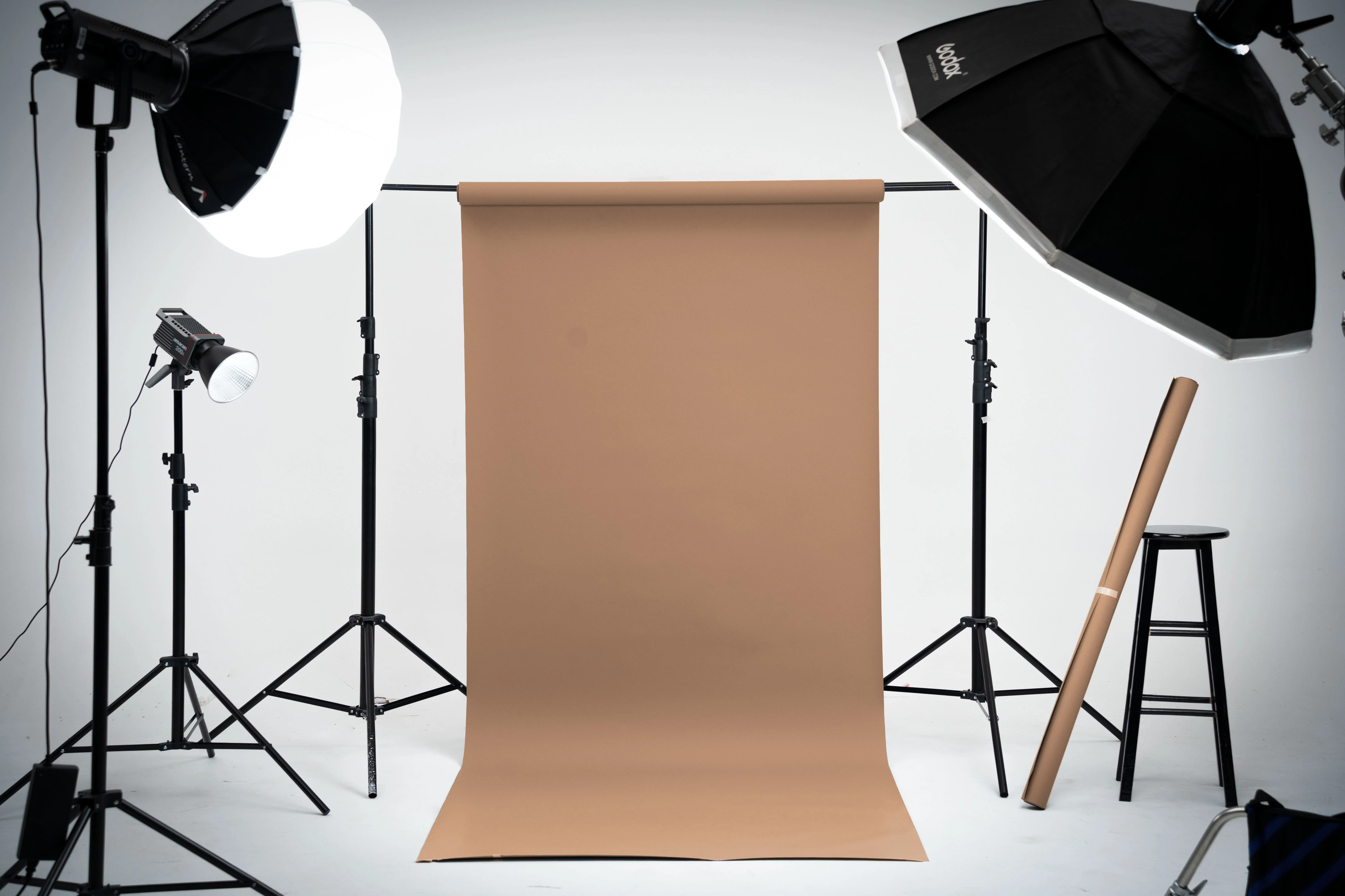 Kate Dark Beige Brown Seamless Paper Backdrop for Photography - Image 4