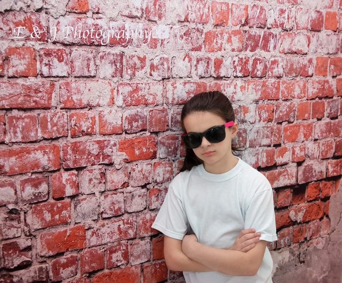 Kate Destroyed Retro Brick of Backdrop for Portrait Photography - Image 5