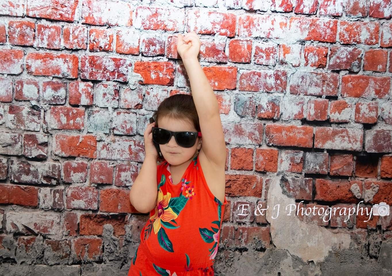 Kate Destroyed Retro Brick of Backdrop for Portrait Photography - Image 7