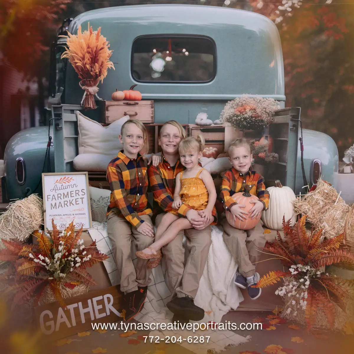 Kate Fall Truck with Pumpkins Fleece Backdrop for Photography - Image 7