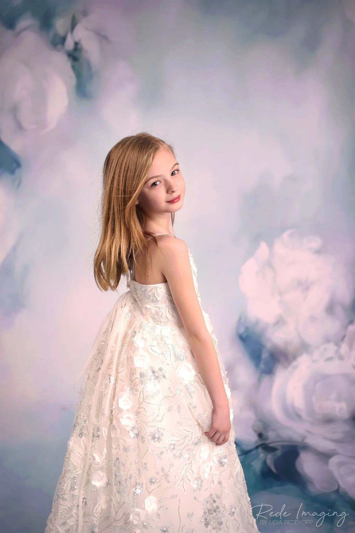 Kate Fine Art White Floral Blue Backdrop Designed by GQ - Image 3