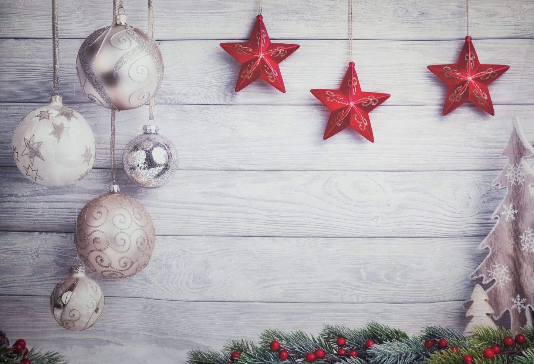 Kate Gray Wood Christmas Decor Backdrop - Image 2
