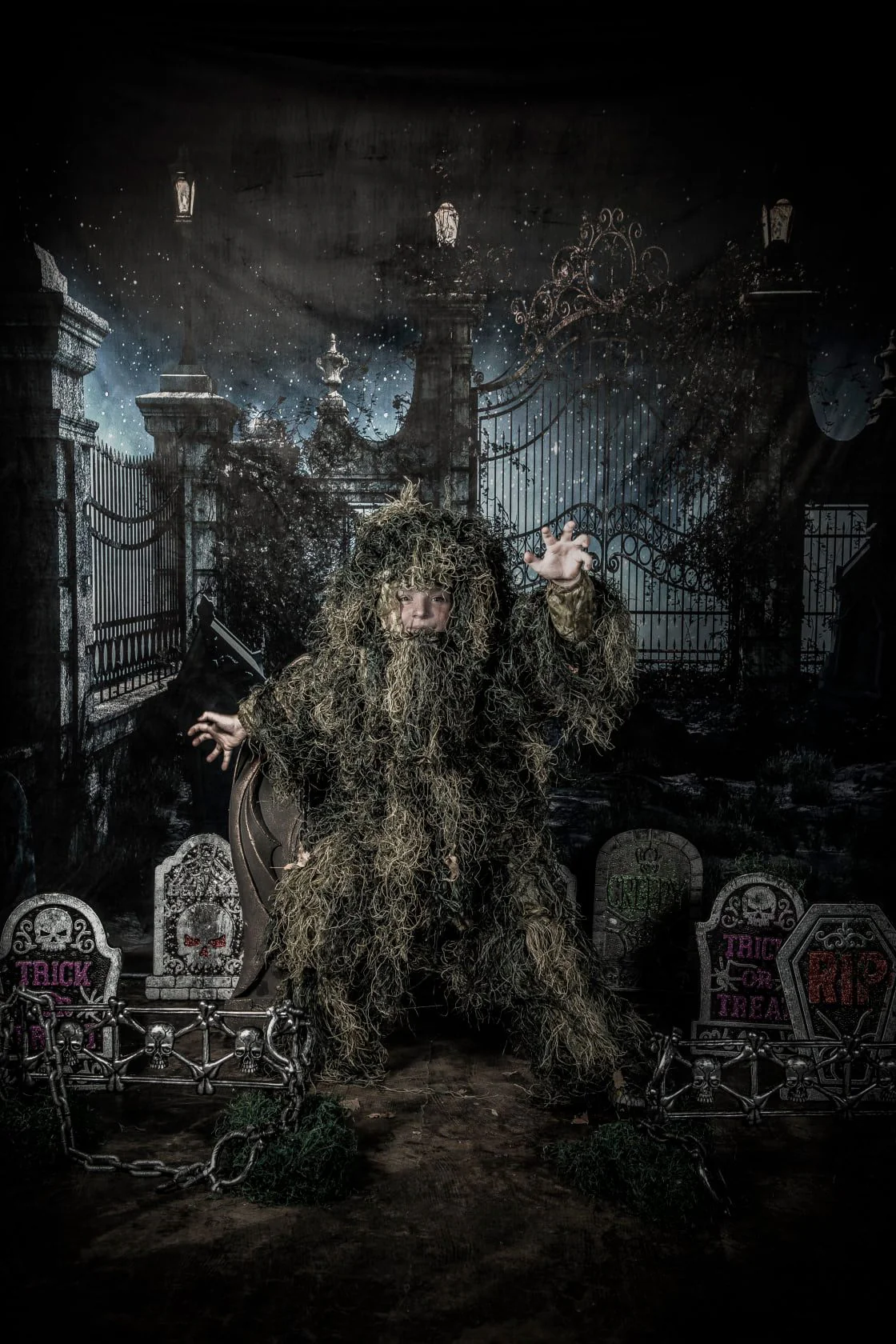 Kate Halloween Star Night Grave Scene Backdrop for Photography - Image 8