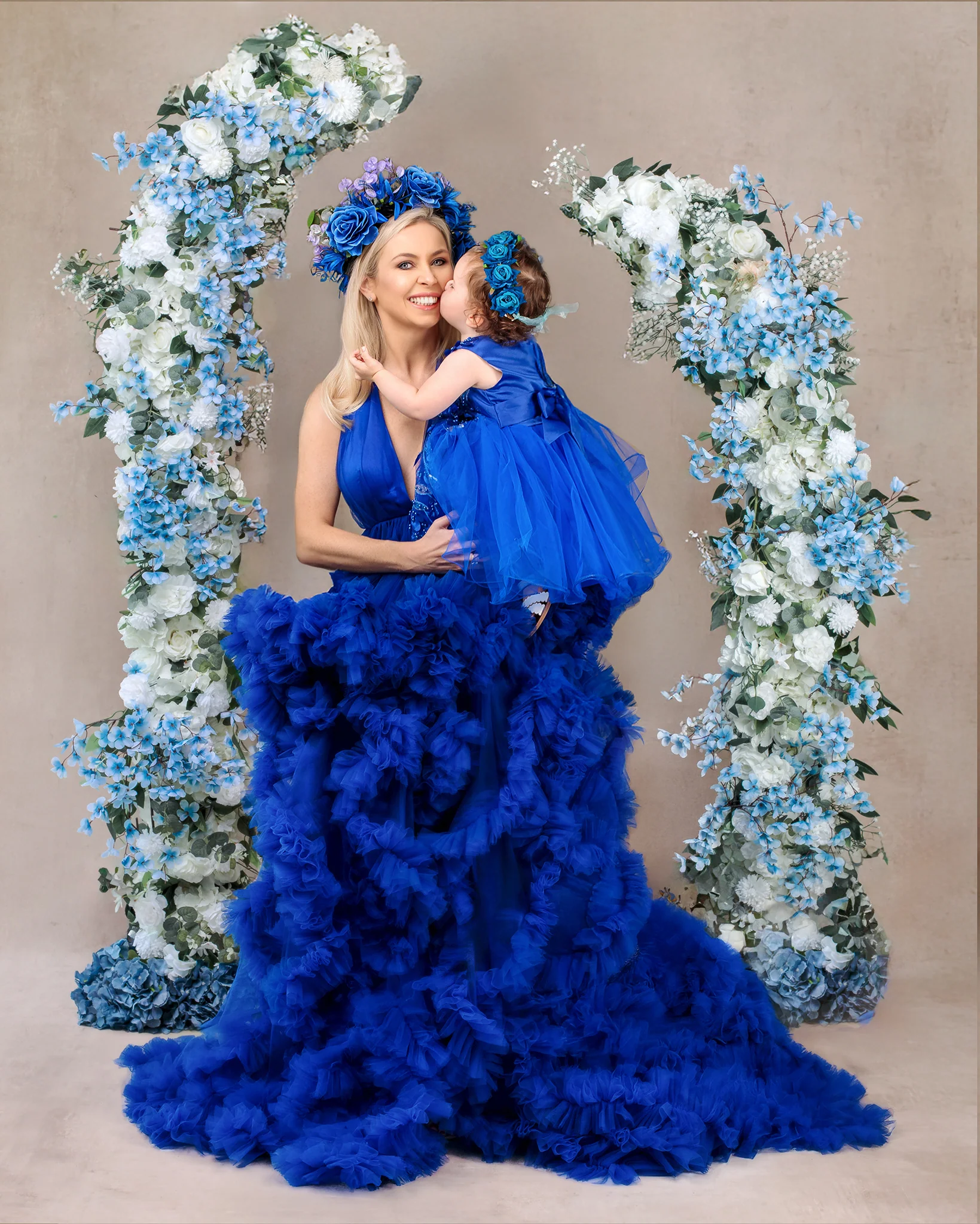 Kate Halter Neck Maternity Dress Photoshoot Dress - Image 11