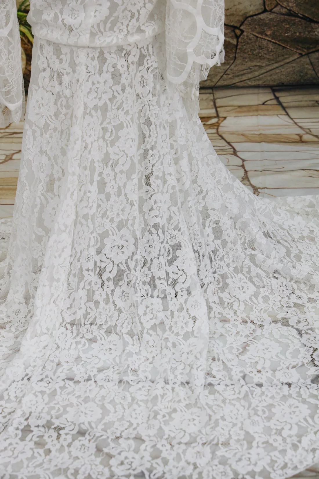 Kate Lace V-neck Trailing White Maternity Photoshoot Dress - Image 8