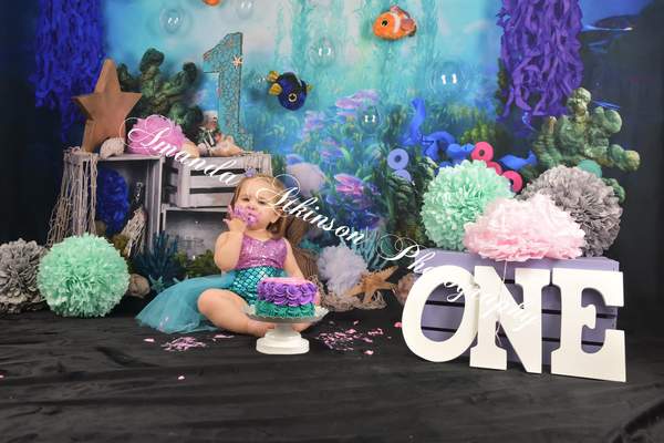Kate mermaid under sea 1st birthday cake smash backdrop designed by studio gumot - Image 3