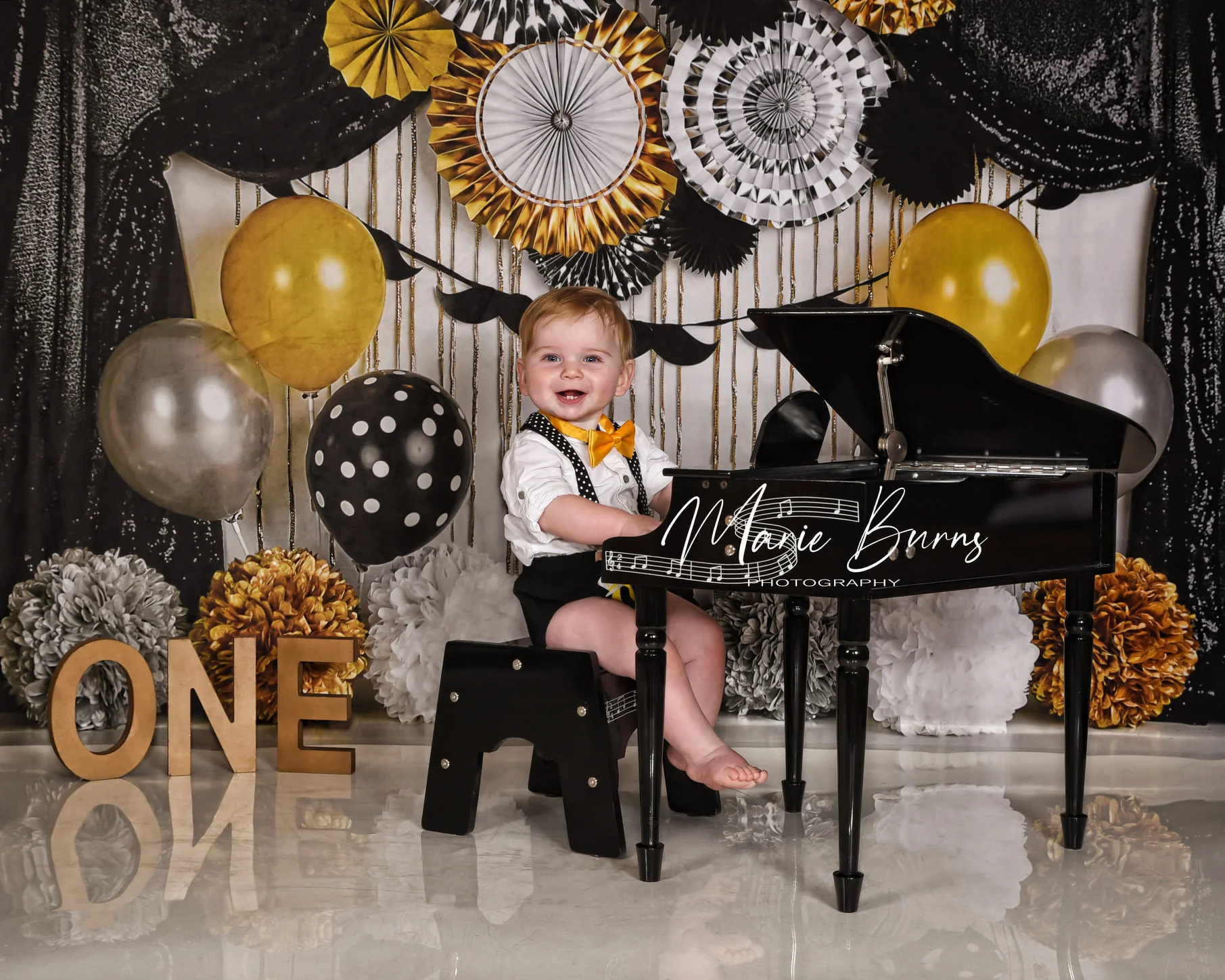 Kate Mr. Onederful 1st Birthday Backdrop Designed By Mandy Ringe Photography - Image 3